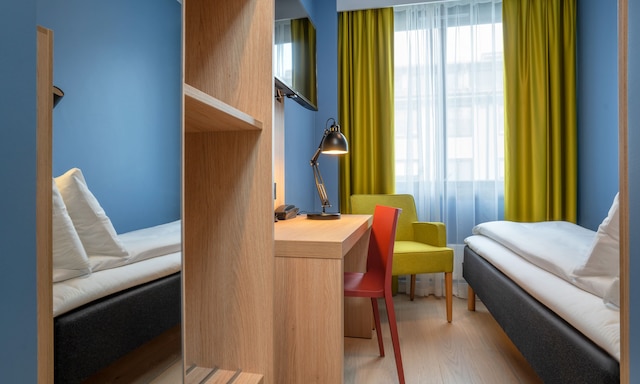 トーン ホテル アストリア