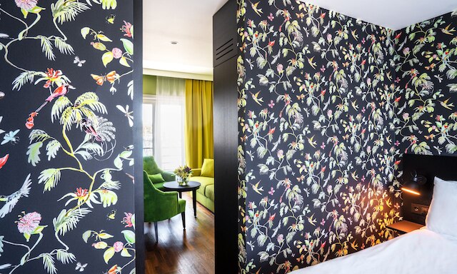 トーン ホテル ジデンローブ