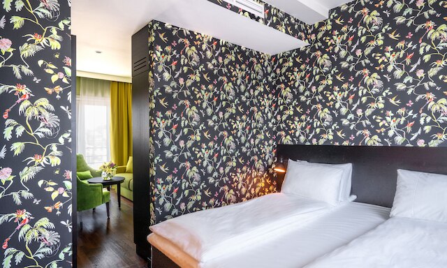 トーン ホテル ジデンローブ