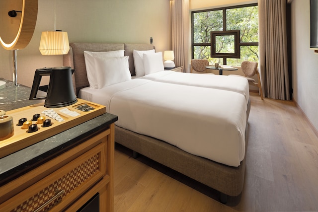 EVOLUTION バルボム オテル