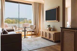 EVOLUTION バルボム オテル