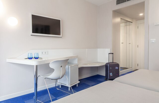 ホテル マシア グラナダ ファイブ センシズ ルームズ & スイーツ