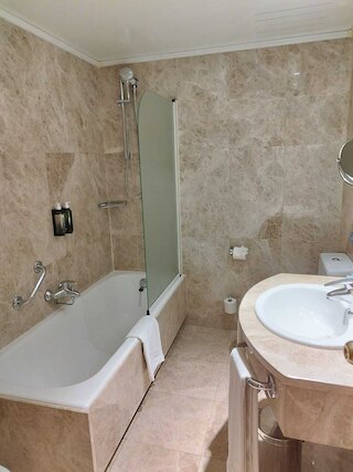 ホテル プラーガ