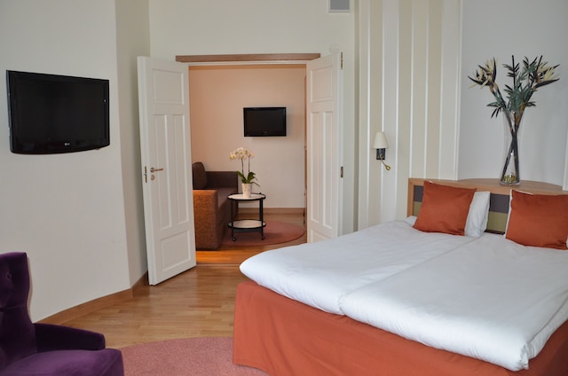 エリート ホテル アドロン