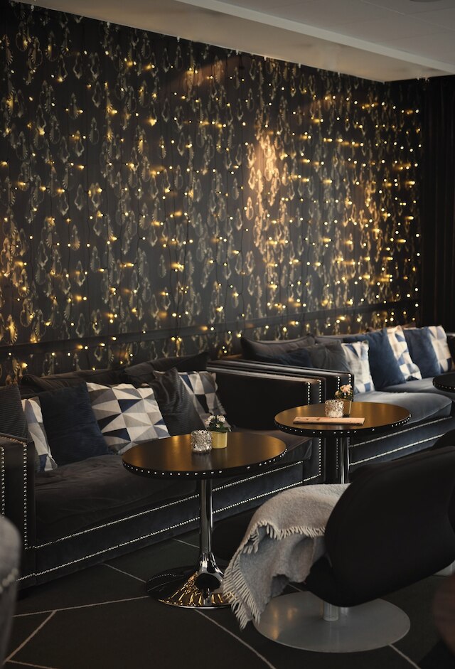 ホーム ホテル タプト – ディナー インクルーデッド