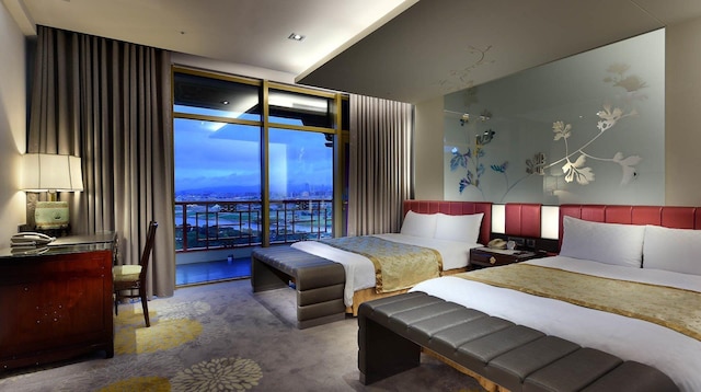 ザ グランド ホテル