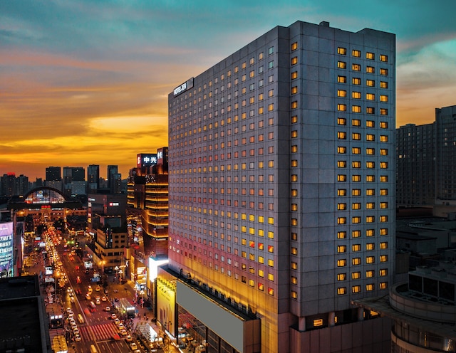 ジェン瀋陽市バイ シャングリ ラ