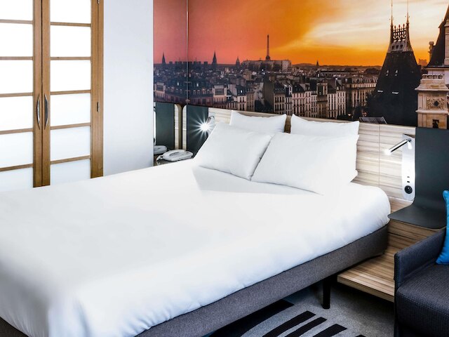 ノボテル パリ 14 ポルト ドルレアン