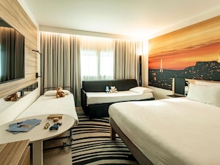 ノボテル パリ 14 ポルト ドルレアン