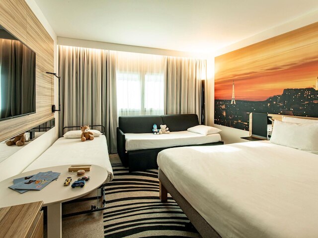 ノボテル パリ 14 ポルト ドルレアン