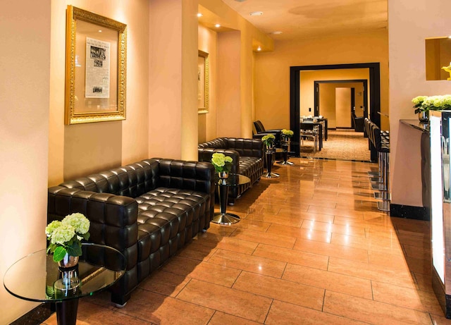 コンコルド ホテル