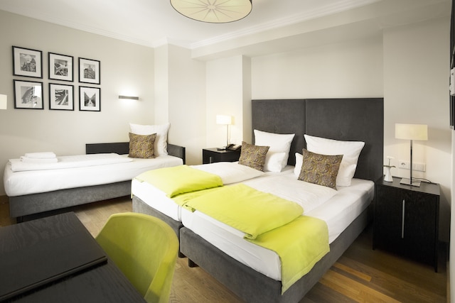 ハンバーガー ホーフ ホテル