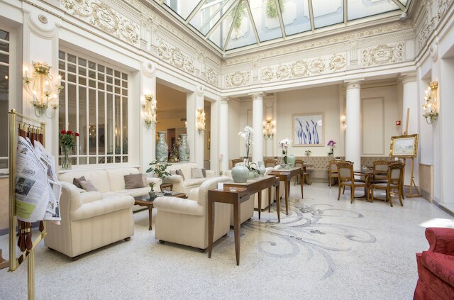 ホテル コロナ ドーロ