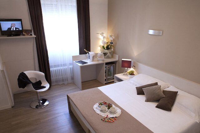 ホテル メンニーニ