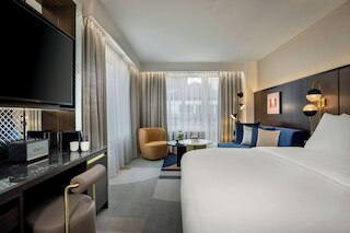 ノイエス シュロス プリヴト ホテル チューリッヒ オートグラフ コレクション