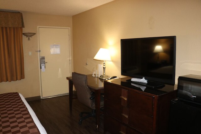 エンパイア・イン