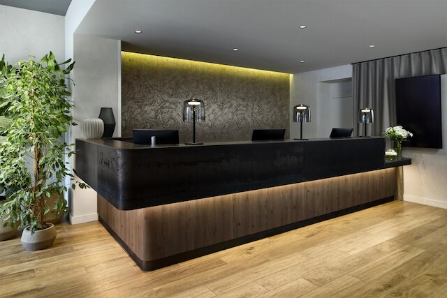 NH パリ ガール ドゥ レスト