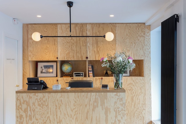 オテル モントロン パリ