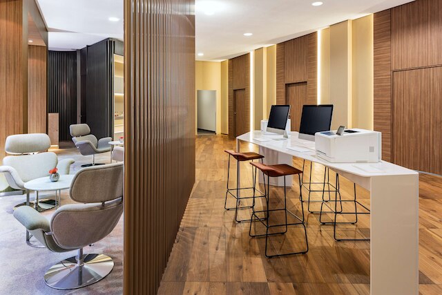 NH コレクション ベルリン ミッテ アム チェックポイント チャーリー