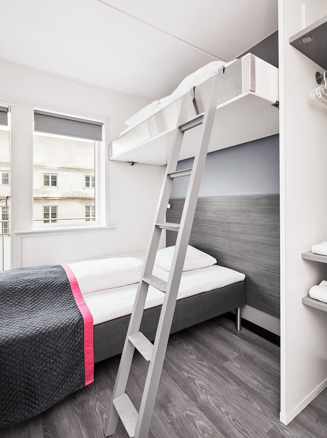 キャビン シティ ホテル