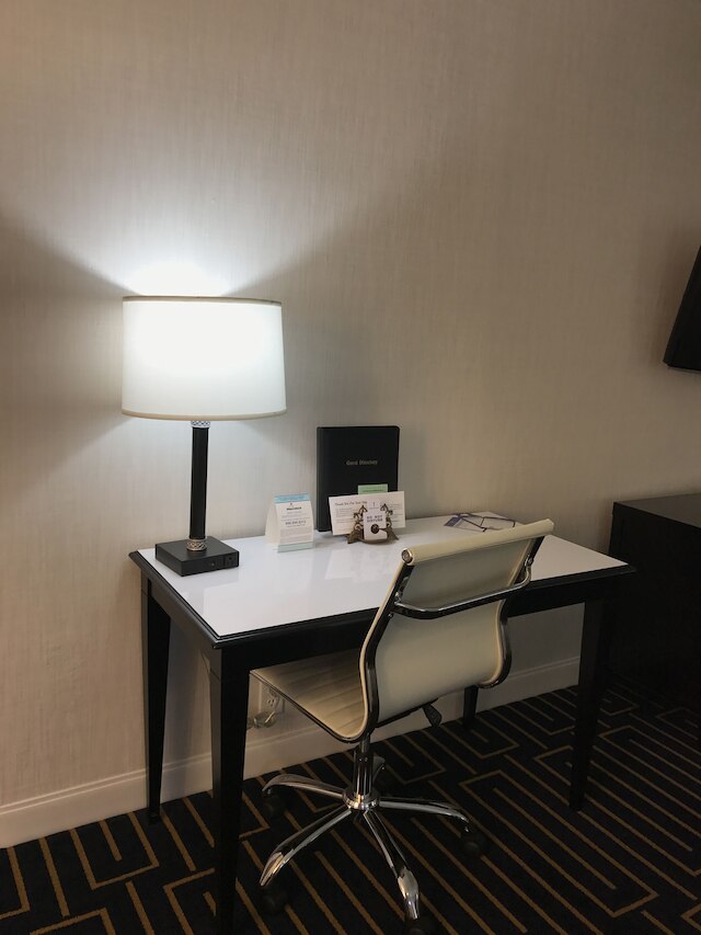 ベスト ウエスタン プラス パーム コート ホテル