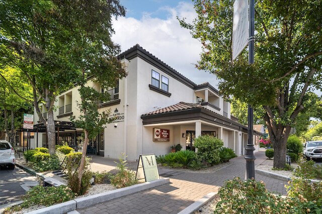 ベスト ウエスタン プラス パーム コート ホテル