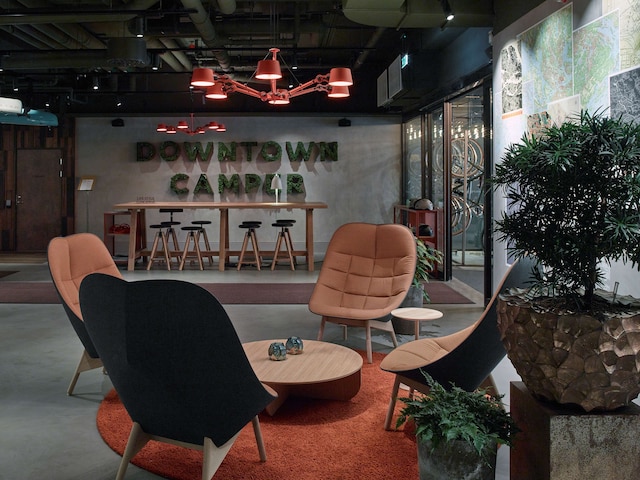 ダウンタウン キャンパー バイ スカンディック