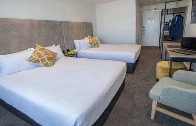 スディマ レイク ロトルア