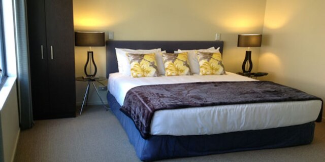 セイルズ オン ザ レイク