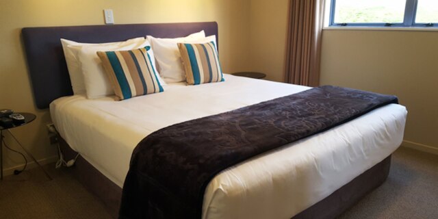 セイルズ オン ザ レイク