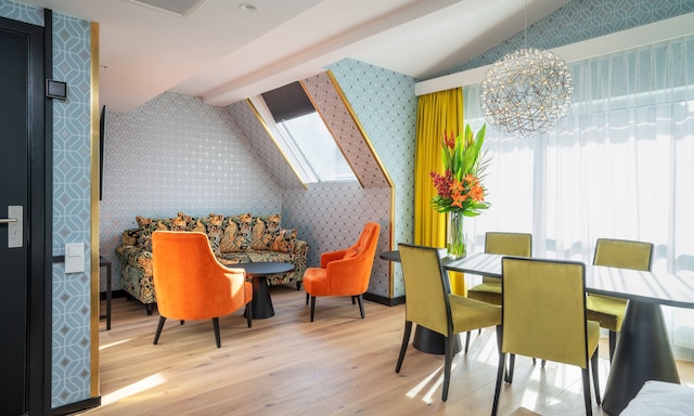 トーン ホテル セシル