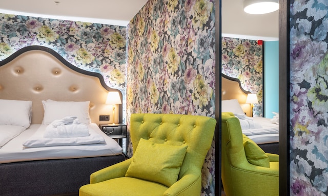 トーン ホテル セシル