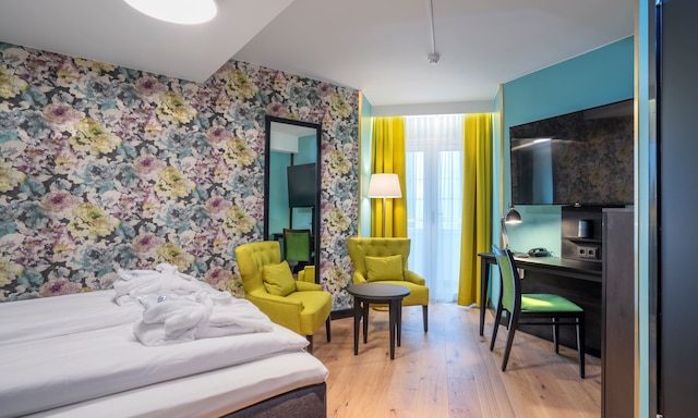 トーン ホテル セシル