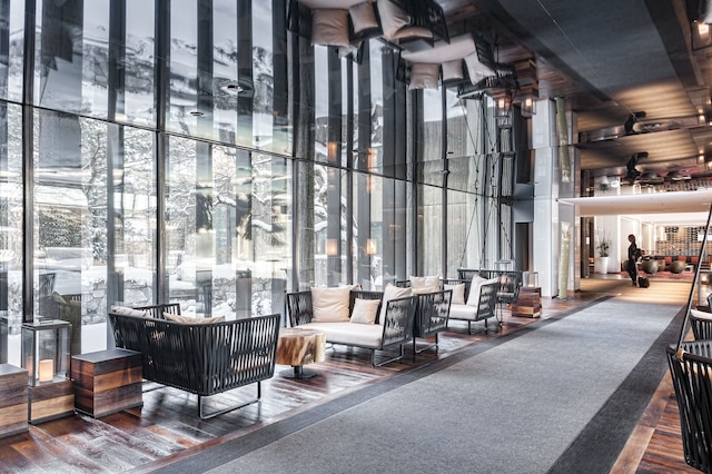 ホテル ボナベンチャー モントリオール