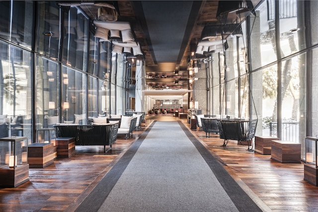 ホテル ボナベンチャー モントリオール