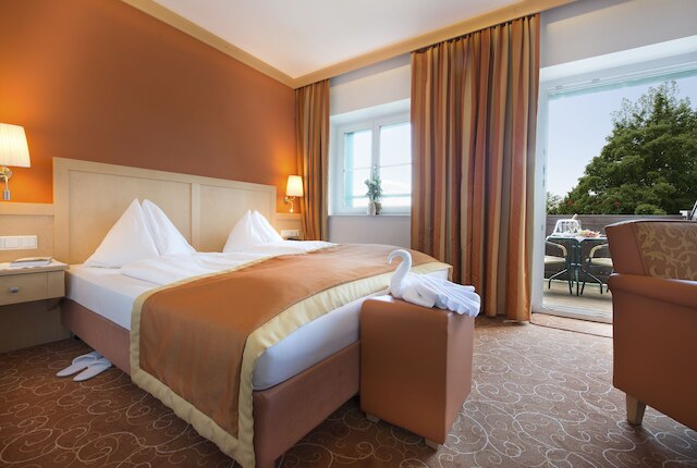 ロマンティック ホテル ディー ガースベルク アルム ミット パノラマブリック アウフ ザルツブルク