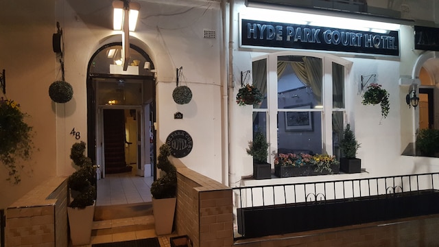 ハイド パーク コート ホテル