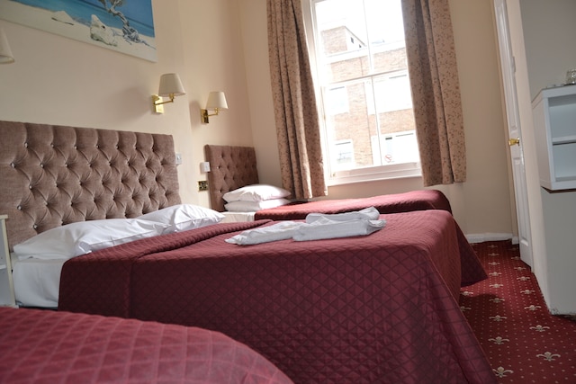 ハイド パーク コート ホテル