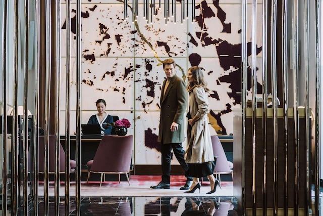 ラッフルズ オイロペスキー ワルシャワ