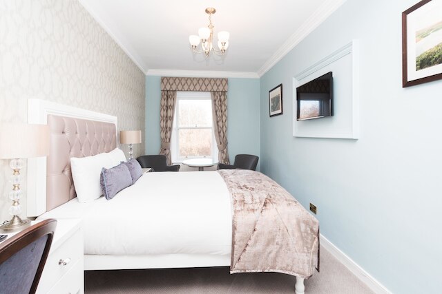 ストートンズ オン ザ グリーン