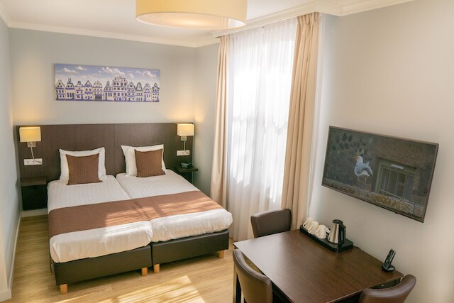 ホテル ネス アムステルダム