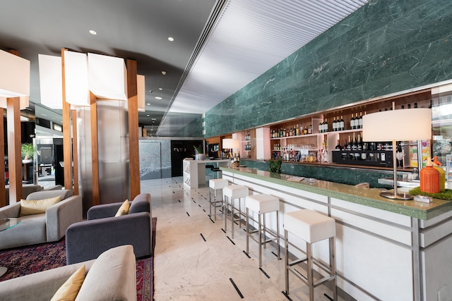 アパートホテル アテネア バルセロナ