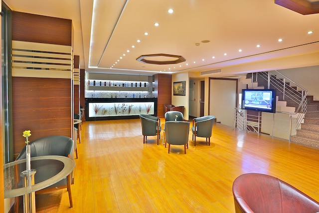 グランド マドリッド ホテル