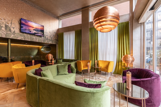 ホテル アリストン