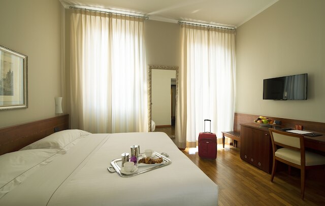 ホテル フェニス ミラノ