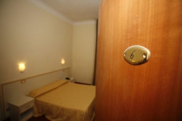 ホテル アドラー