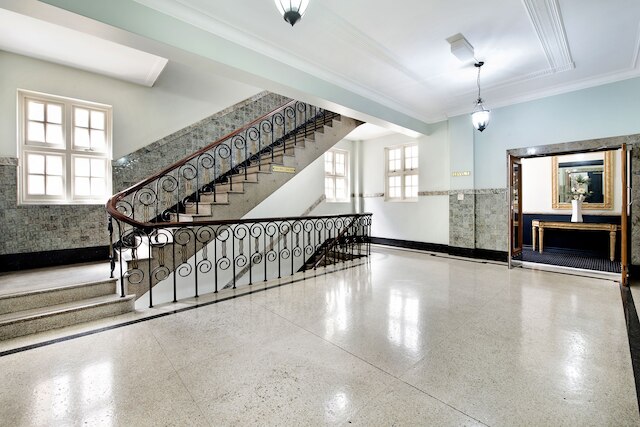 ロスベリー オテル