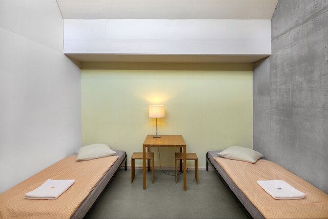 ローザンヌ ユース ホステル ジュノテル