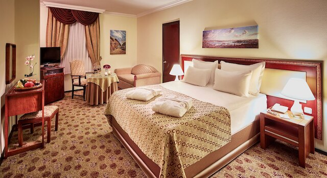 ギュネス ホテル マルタル