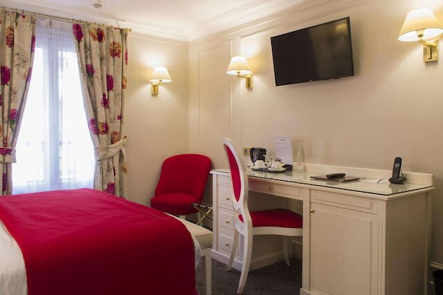 ホテル クイーン マリー パリ